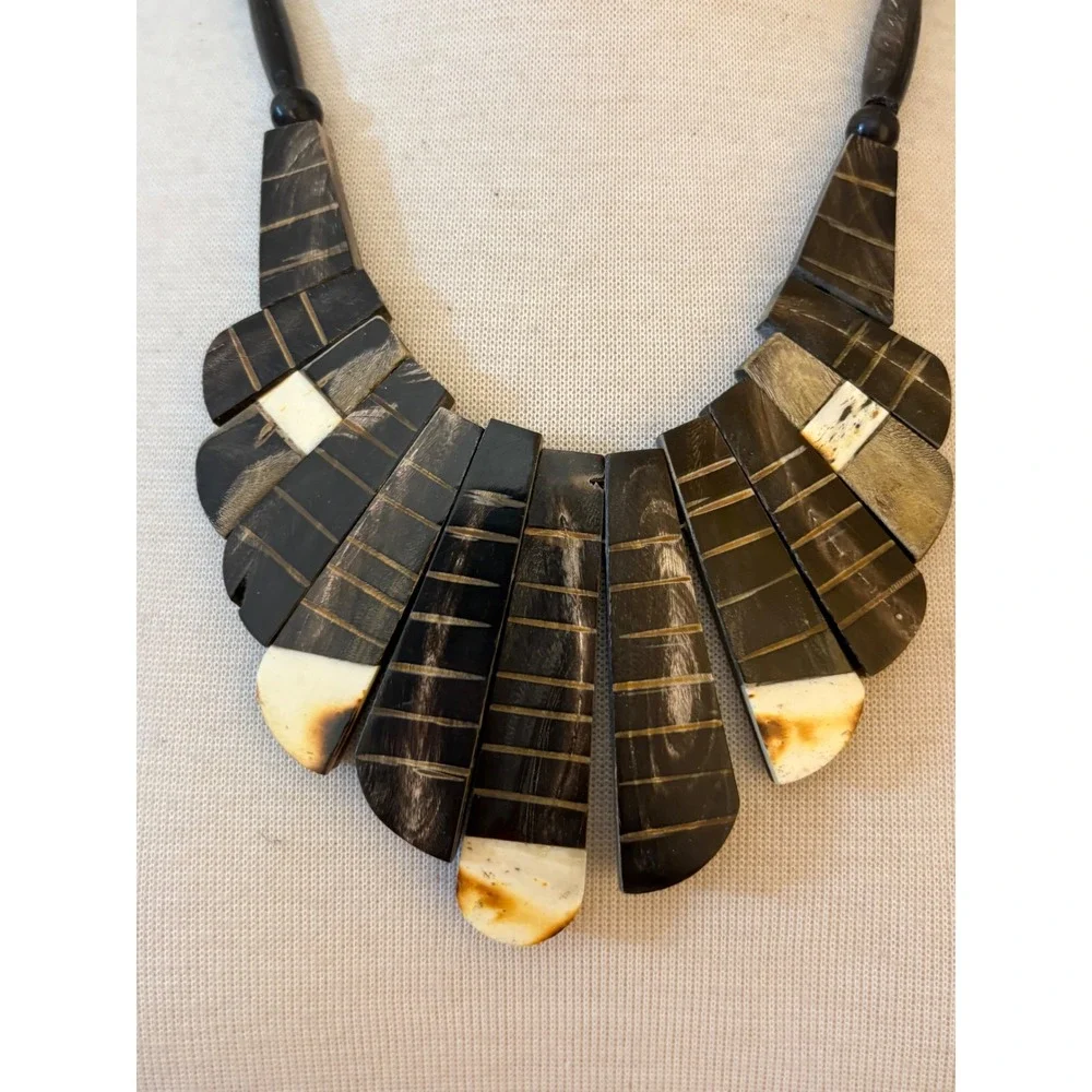 Vintage Style Handcrafted Wood Horn Bone Bib Statement Necklace Brown Cream